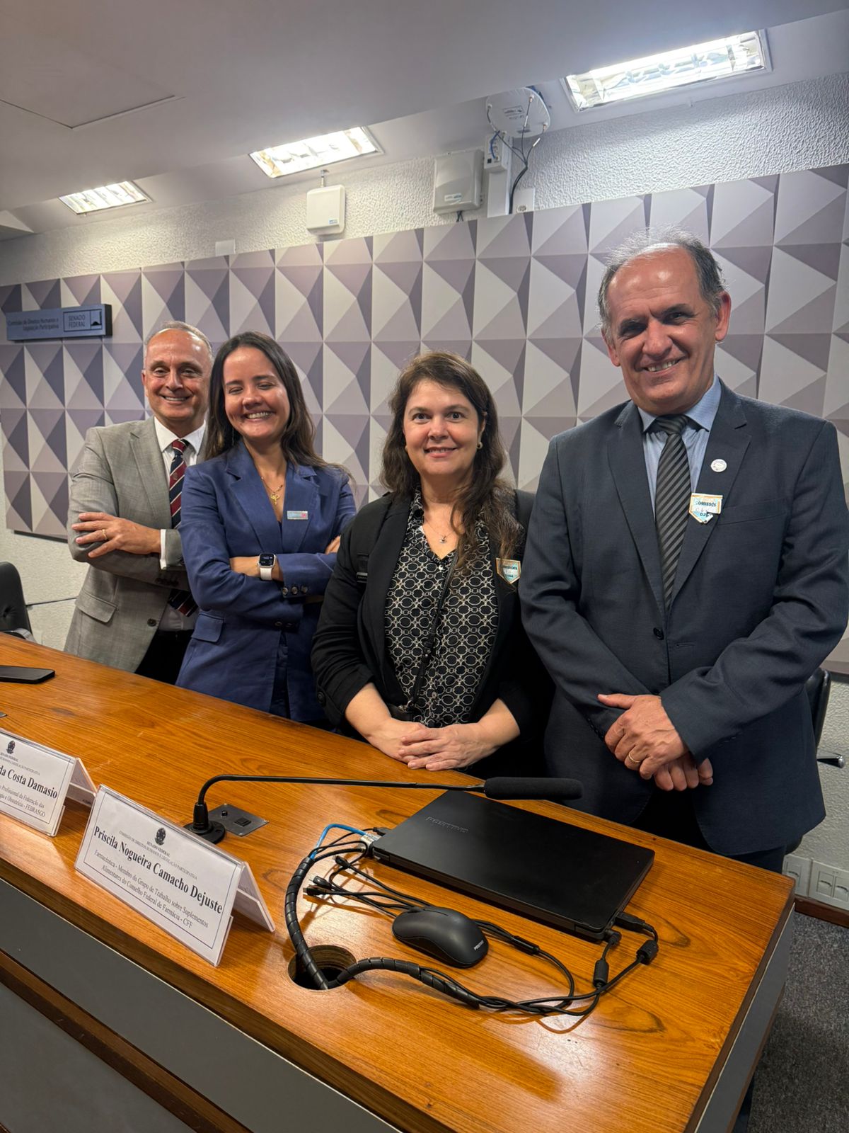 FEBRASGO defende medicina baseada em evidências em audiência pública no Senado Federal